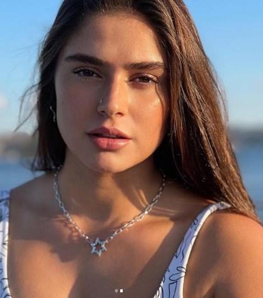Survivor Ayşe tatil pozlarıyla Instagram'ı salladı! Yasin Obuz sessiz kalmadı...