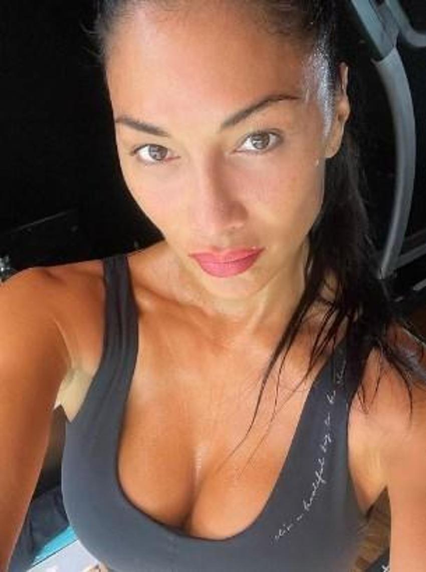 Nicole Scherzinger uzun saçlarına veda etti! İşte yeni hali...