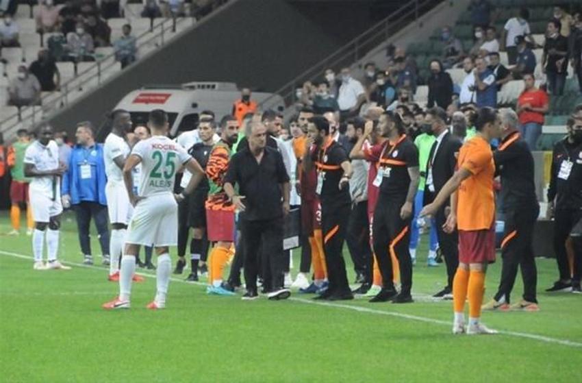 Kerem Aktürkoğlu'nu yumruklayan Marcao'ya olay yaratan ifadeler! 'Sen kim oluyorsun?'