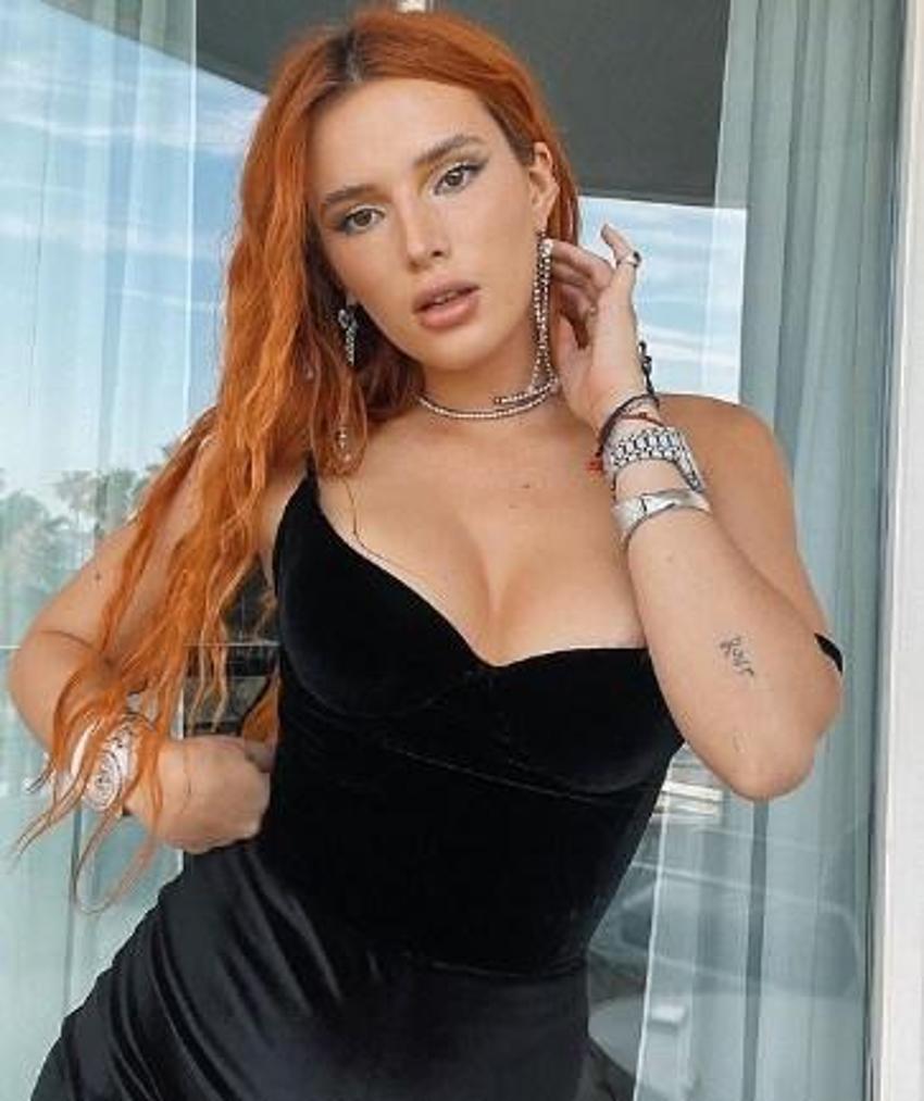 Bella Thorne'un en özel anlarını paylaştı! Yataktaki...