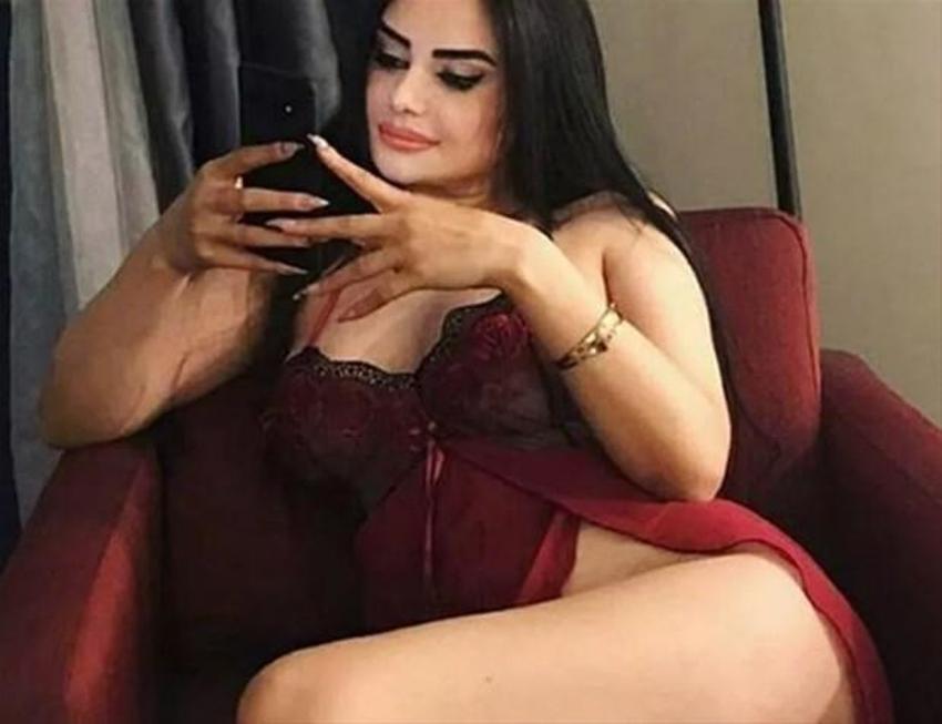 Naz Mila havuza girdiği anları paylaştı,yer yerinden oynadı!