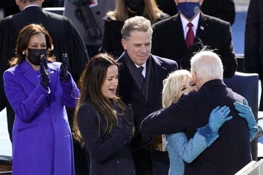 ABD Başkanı Joe Biden'a büyük şok! Skandal görüntüler sızdı: Otel odasında hayat kadını ile...