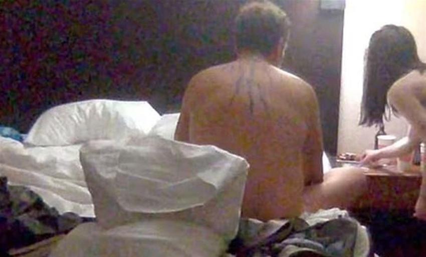 ABD Başkanı Joe Biden'a büyük şok! Skandal görüntüler sızdı: Otel odasında hayat kadını ile...