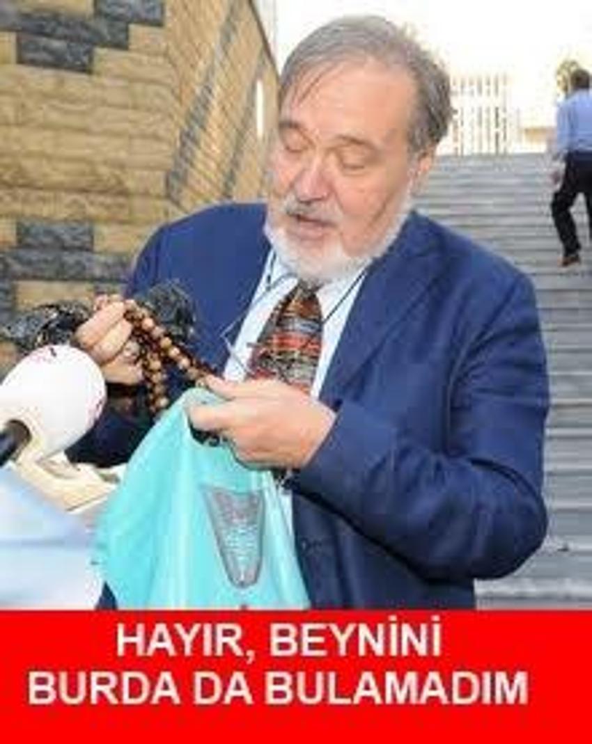 İlber Ortaylı´nın efsane caps´leri