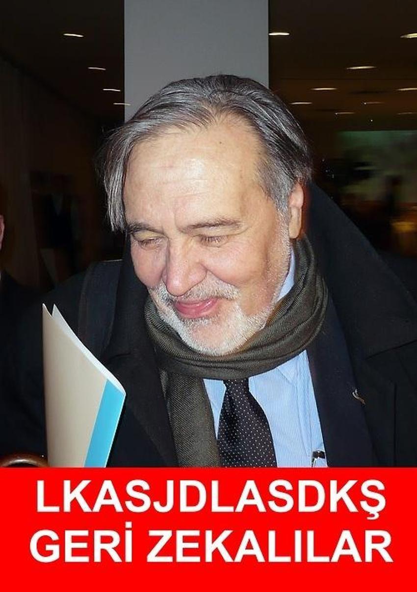 İlber Ortaylı´nın efsane caps´leri