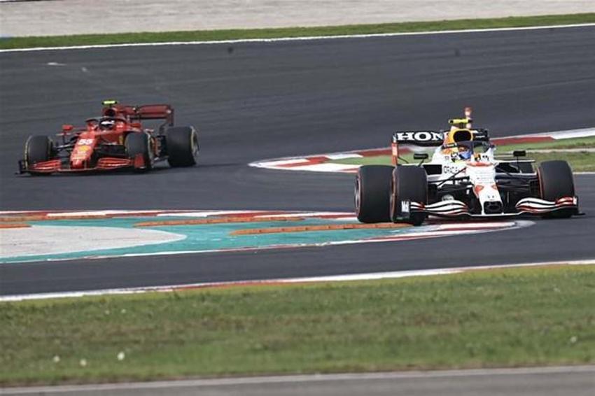 Hamilton, İstanbul Park tarihinin en hızlı pilotu oldu! Rekor geldi...