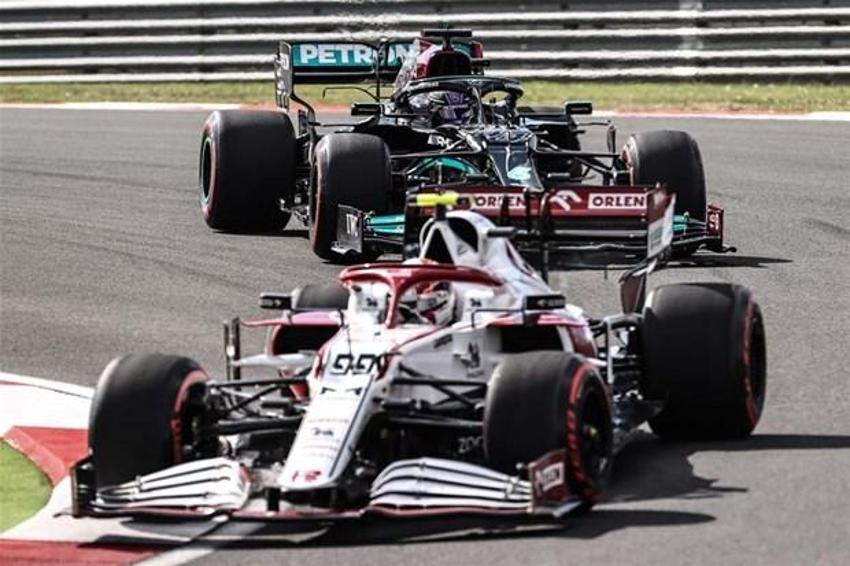 Hamilton, İstanbul Park tarihinin en hızlı pilotu oldu! Rekor geldi...