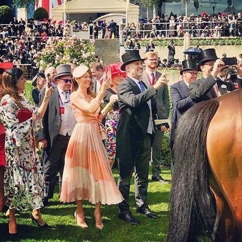 Kraliçe Elizabeth’ten daha zengin oldu! Eski güzellik kraliçesi Kirsty Bertarelli’nin boşanması tarihe geçti...