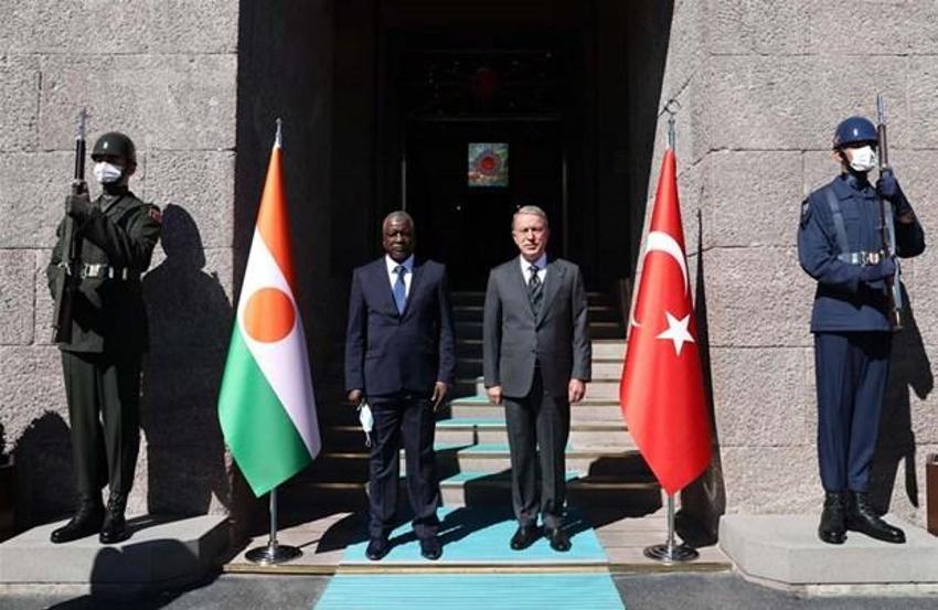 Afrika ülkeleri Fransa'yı bırakıp Türkiye ile anlaştılar!