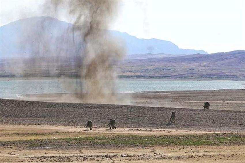 İran Azerbaycan'ı bin füzeyle vurmakla tehdit etti Türkiye'den muhteşem cevap geldi! Türk savaş jetleri Nahçivan semalarında...