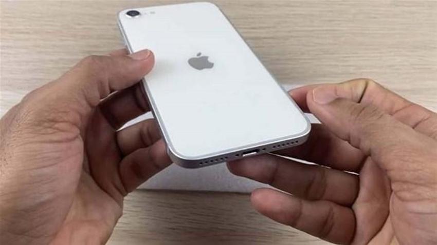 Ucuz Apple geliyor! iPhone SE 3'ün görüntüleri sızdı...