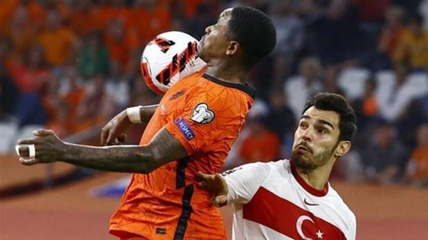 Sergen Yalçın 6 aydır peşindeydi! Ahmet Nur Çebi bu sefer bitiyor! Milli futbolcu Ocakta Beşikaş'a...