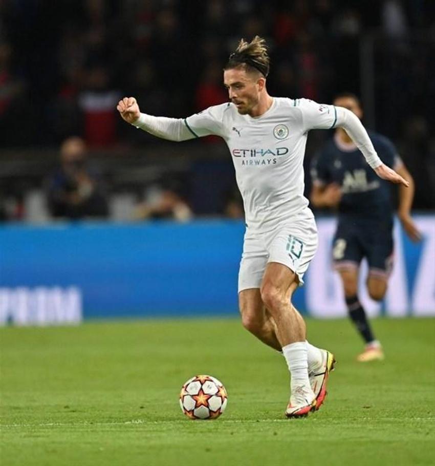 Premier Lig'de Liverpool - Manchester City maçı öncesi Dirk Kuyt'tan Grealish için şok ifadeler!