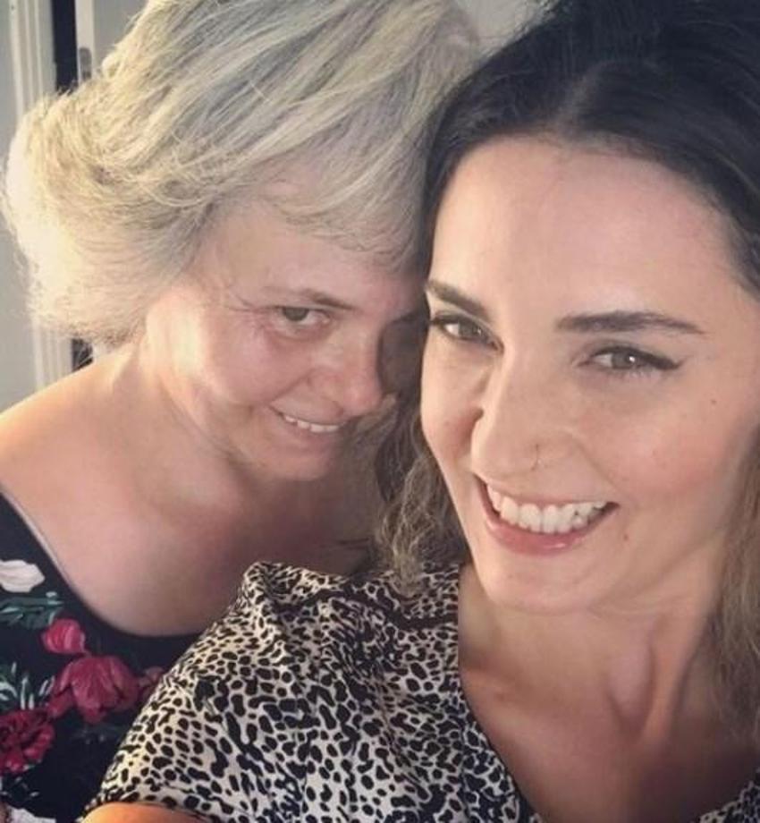 Aslıhan Gürbüz'ün annesini gören inanamadı! 'Gülüşleri bile aynı'