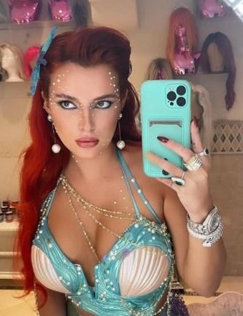 Bella Thorne'dan çıplak pozla mesaj!