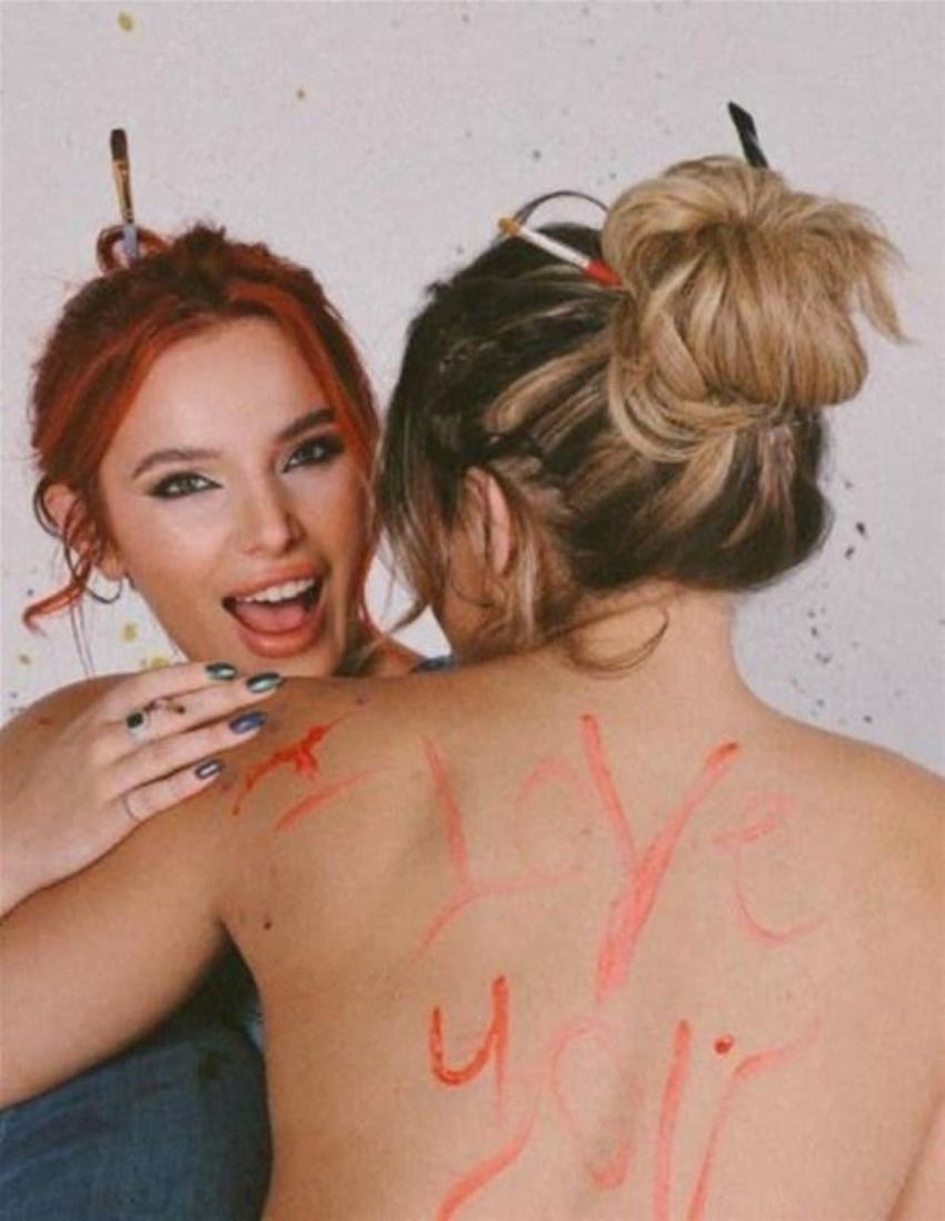 Bella Thorne'dan çıplak pozla mesaj!