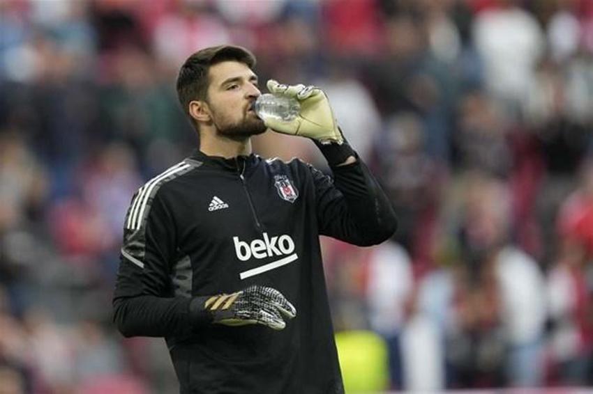 Ersin Destanoğlu tarihe geçti! Beşiktaş'ın genç kalecisi dünyanın zirvesinde