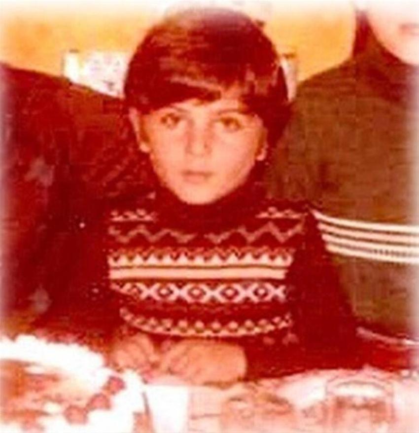 Ünlü isimlerden tbt paylaşımları!