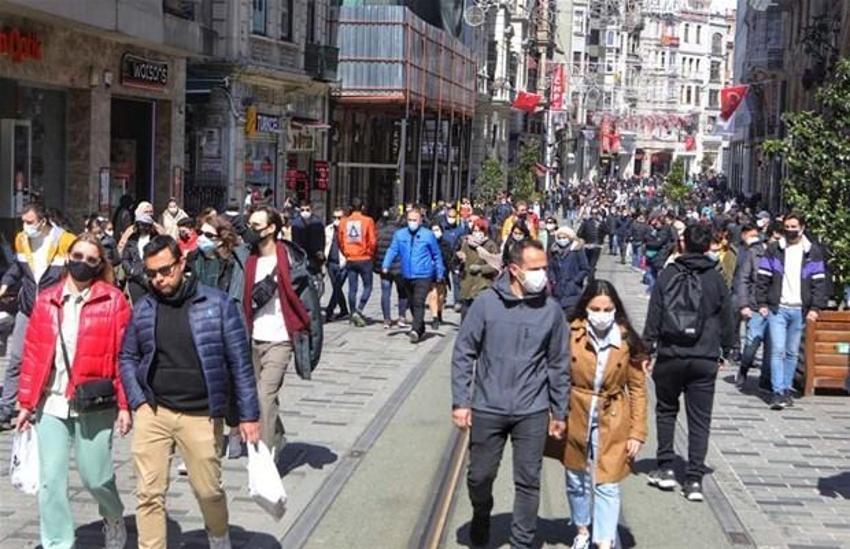Hafta sonu hafta içi yasakları ve tedbirlerle ilgili son dakika açıklaması! Flaş karar, resmen değişti, tüm Türkiye'de...