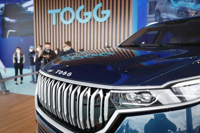 Türkiye'de otomobil satışlarında bir ilk yaşandı! Makas kapanıyor: SUV satışları sedanları geçti...