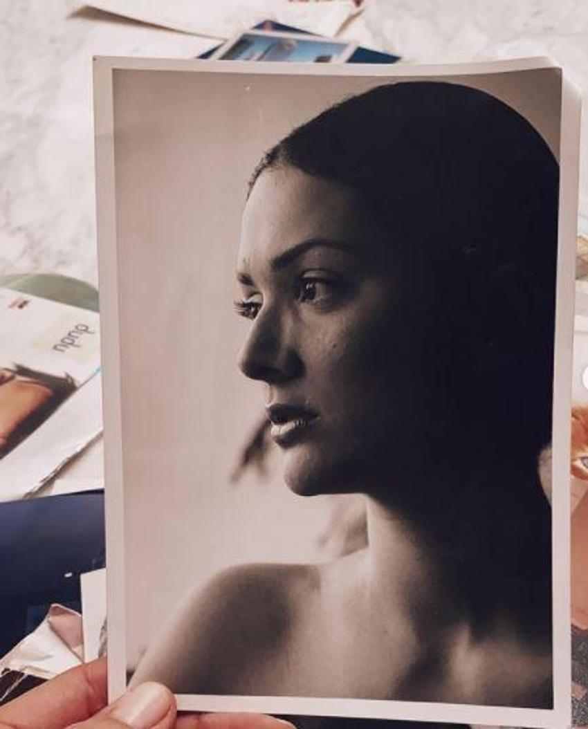 Bergüzar Korel gençlik fotoğraflarını yayınladı! Böyle seslendi...