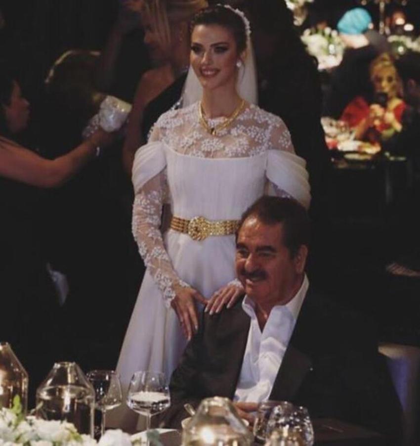 İbrahim Tatlıses'ten romantik poz!