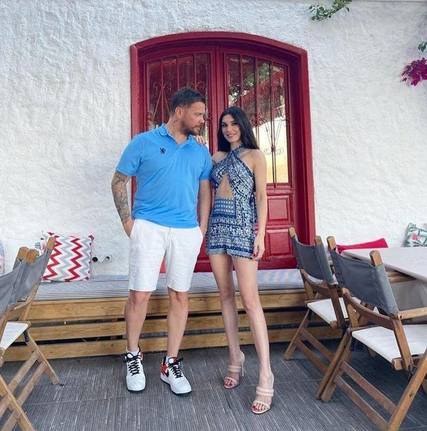 Sinan Akçıl ve Emel Müftüoğlu'na tazminat şoku