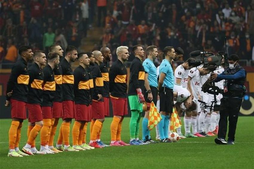 Galatasaray - Lokomotiv Moskova maçı tekrarlanacak bombası! Kural hatası ortaya çıktı! 2 sarıdan atılmadı iddiası