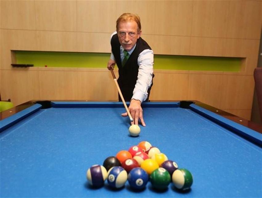Christoph Daum Emre Belözoğlu'na sitem etti Ali Koç sürprizini açıkladı! 'Başkanla masaya oturduk imza atmaya...'