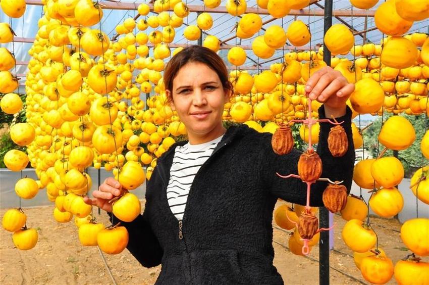 Kilosu 50 lira! Çöpe atmayıp kurutmaya başladı, talep patladı...