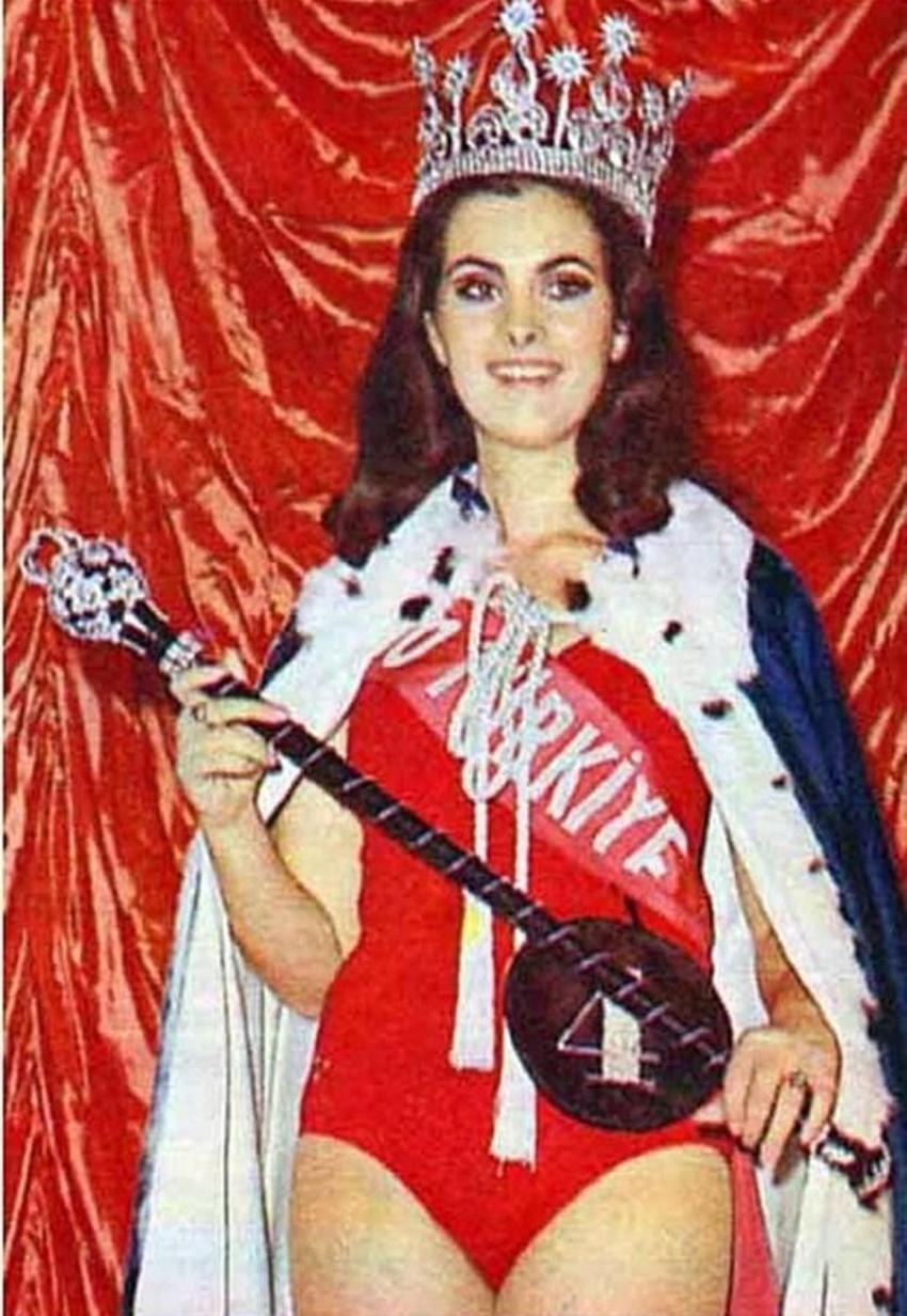 Miss Turkey 2017'de birincilik tacı Itır Esen'den alınıp, Aslı Sümen'e verilmişti! Yıllar sonra itiraf etti...
