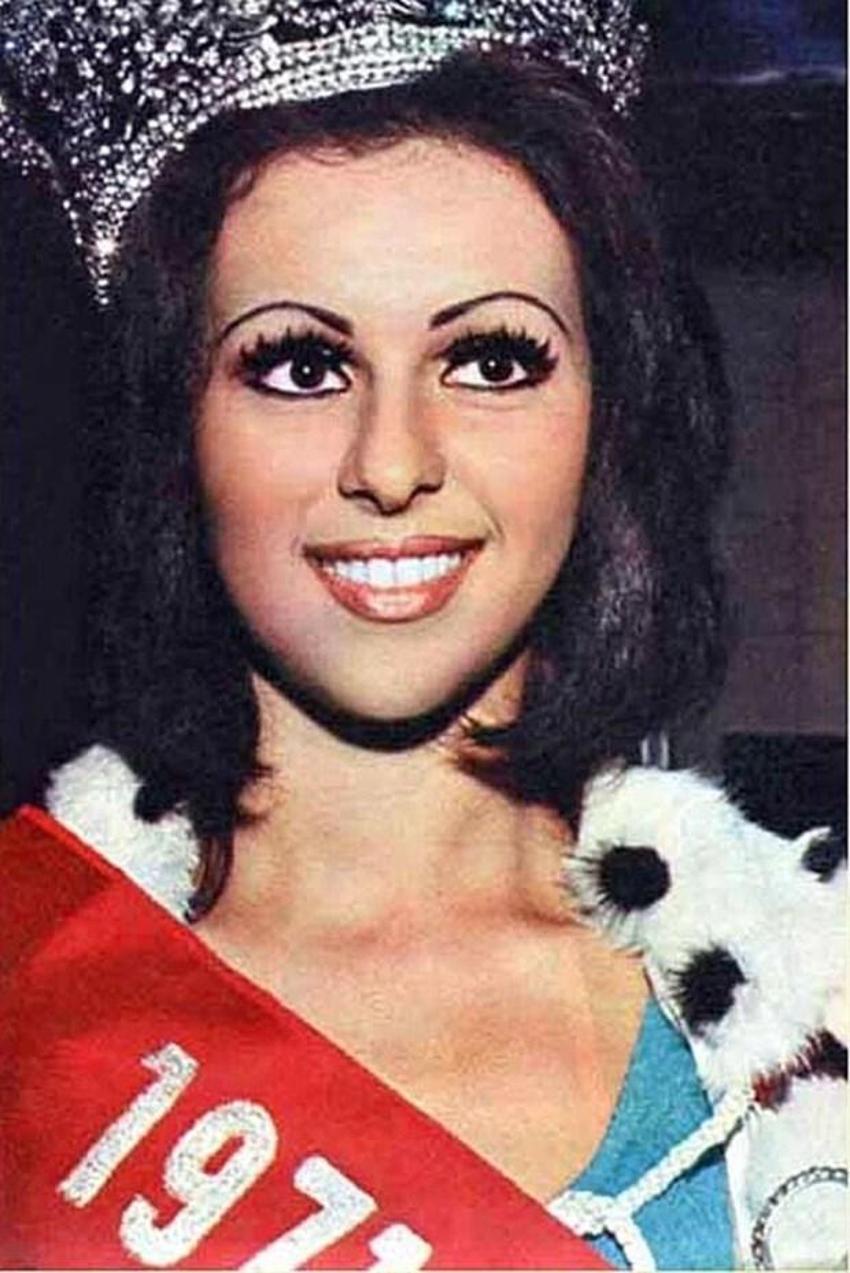 Miss Turkey 2017'de birincilik tacı Itır Esen'den alınıp, Aslı Sümen'e verilmişti! Yıllar sonra itiraf etti...