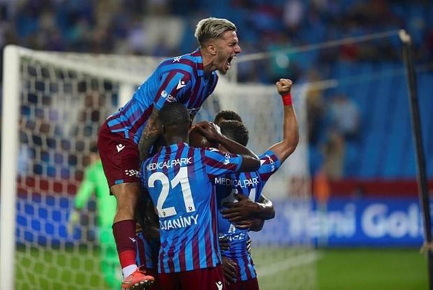 10 hafta bitti Mehmet Demirkol Süper Lig'de şampiyonluk favorisini açıkladı! 'Sezon başında söylemiştim fikrim değişmedi'