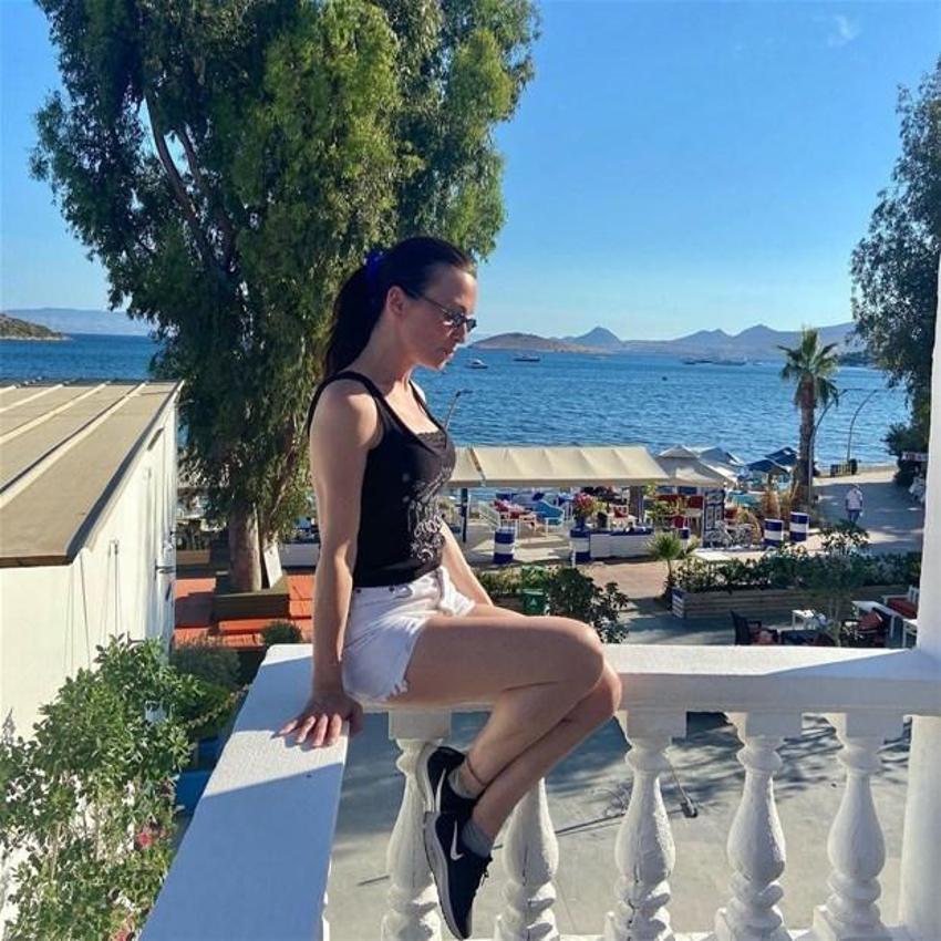 Ünlü oyuncu Arzu Yanardağ'dan çarpıcı itiraf: "Ahlaksız teklife..."