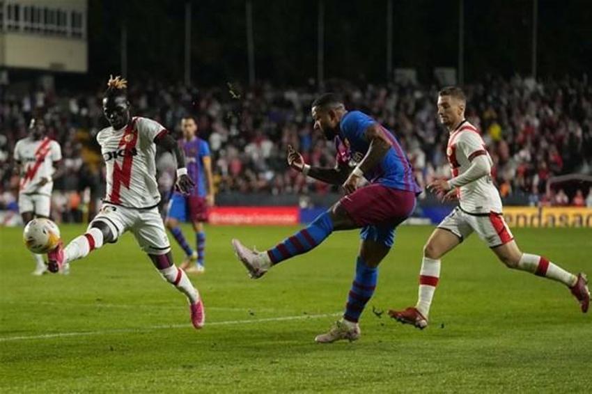 Barcelona Ronald Koeman'ı yolladı yerine gelen ismi resmen açıkladı...