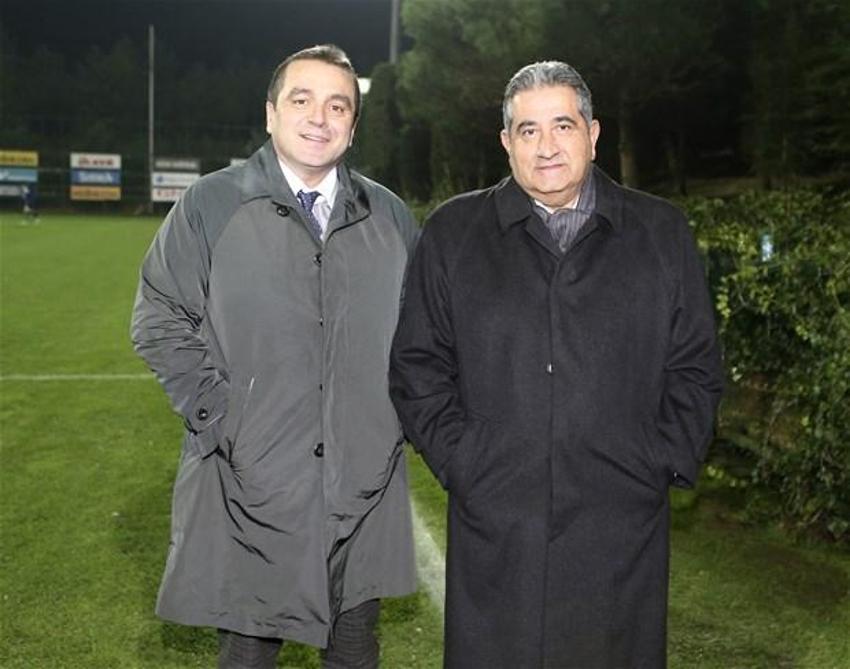 Fenerbahçe'de ortalık iyice karıştı! Ali Koç - Aziz Yıldırım gerginliğine Mahmut Uslu da katıldı! 'Futboldan anlamaz üç kağıtçı'