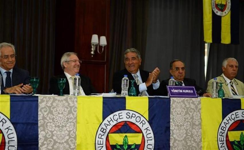 Fenerbahçe'de ortalık iyice karıştı! Ali Koç - Aziz Yıldırım gerginliğine Mahmut Uslu da katıldı! 'Futboldan anlamaz üç kağıtçı'