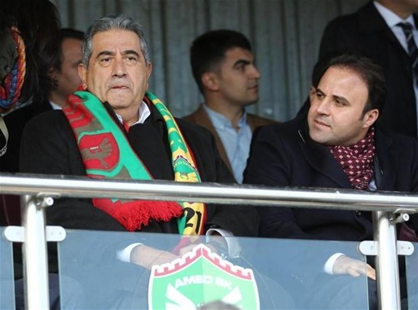 Fenerbahçe'de ortalık iyice karıştı! Ali Koç - Aziz Yıldırım gerginliğine Mahmut Uslu da katıldı! 'Futboldan anlamaz üç kağıtçı'