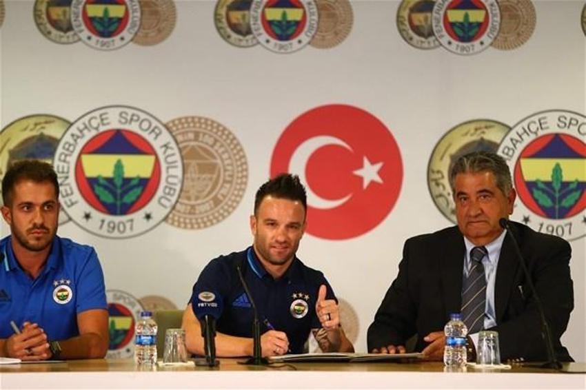 Fenerbahçe'de ortalık iyice karıştı! Ali Koç - Aziz Yıldırım gerginliğine Mahmut Uslu da katıldı! 'Futboldan anlamaz üç kağıtçı'