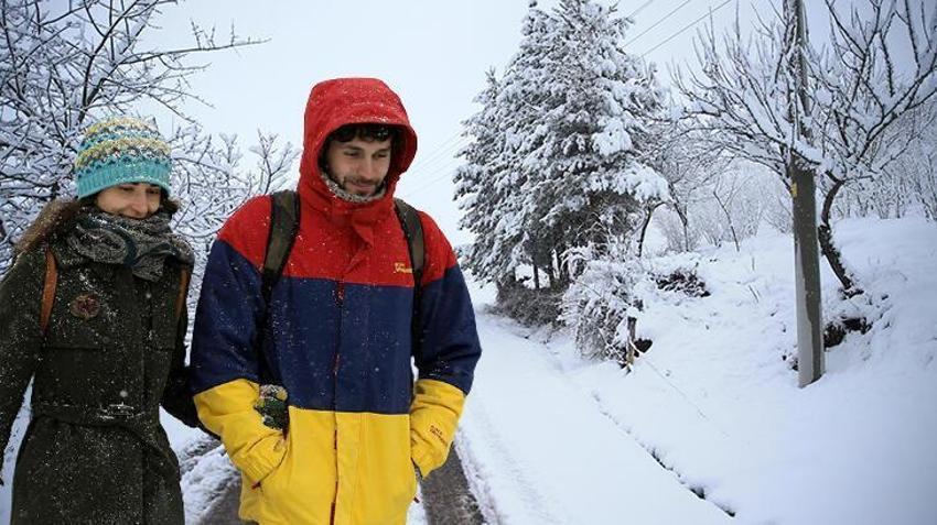 Kar geliyor! Meteoroloji'den son dakika açıklaması, tarih verildi, kuvvetli olacak, İstanbul ve birçok ilde...