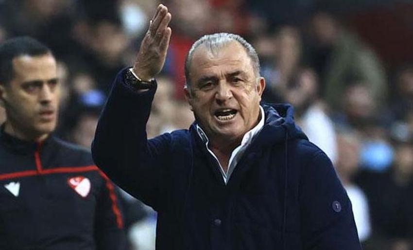 Beşiktaş-Galatasaray derbisi sonrası Fatih Terim'den Mostafa Mohamed'e penaltı sitemi: Topu almış eline...