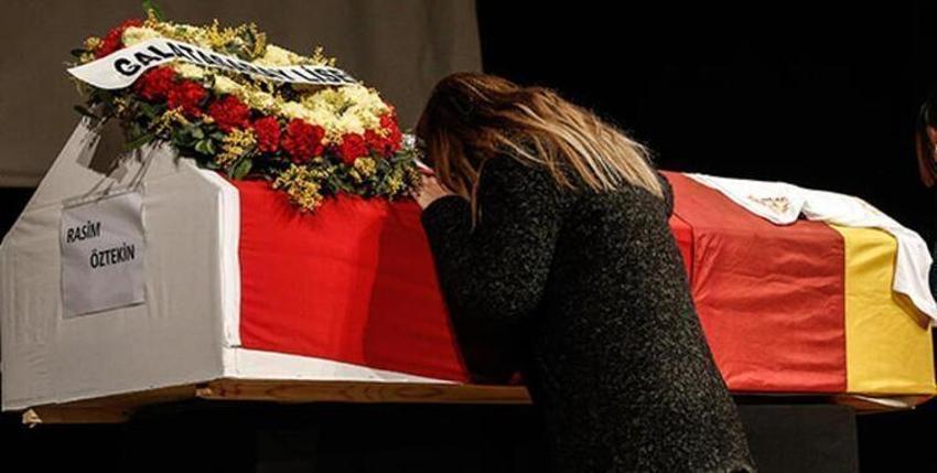Pelin Öztekin yine dikkatleri çekti! Ekim ayında deniz...