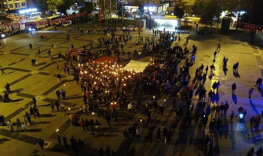 Türkiye tek yürek oldu! 29 Ekim Cumhuriyet Bayramı fener alayı...