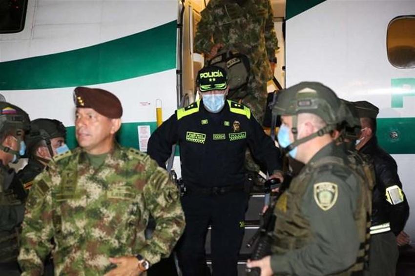 Dünyanın en tehlikeli suçlusu dev operasyonla yakalandı! 22 helikopter havalandı 500 asker harekete geçti...