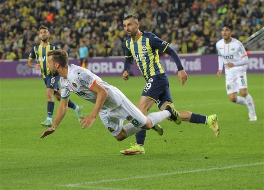 Volkan Demirel maçtan sonra Vitor Pereira'yı bombaladı! 'Gerçeği söylemek gerekirse yeni transfer Fenerbahçe'nin futbolcusu değil!'