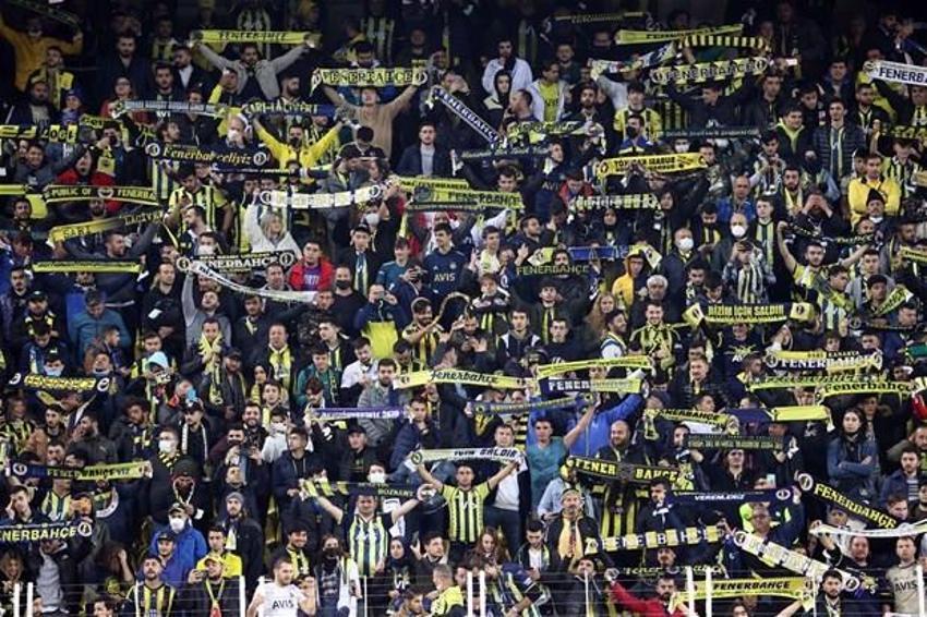 Volkan Demirel maçtan sonra Vitor Pereira'yı bombaladı! 'Gerçeği söylemek gerekirse yeni transfer Fenerbahçe'nin futbolcusu değil!'