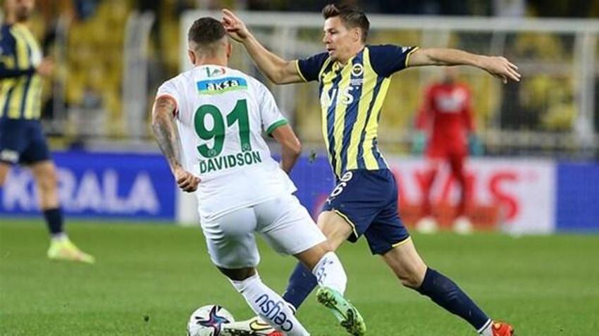 Fenerbahçe - Alanyaspor maçı sonrası tribünler karıştı! İsyan bayrağı açıldı, 'Yönetim istifa' sesleri...