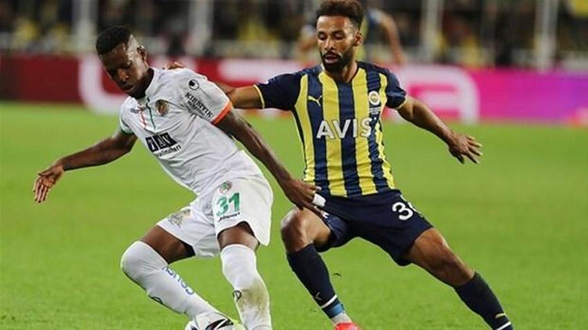 Fenerbahçe - Alanyaspor maçı sonrası tribünler karıştı! İsyan bayrağı açıldı, 'Yönetim istifa' sesleri...