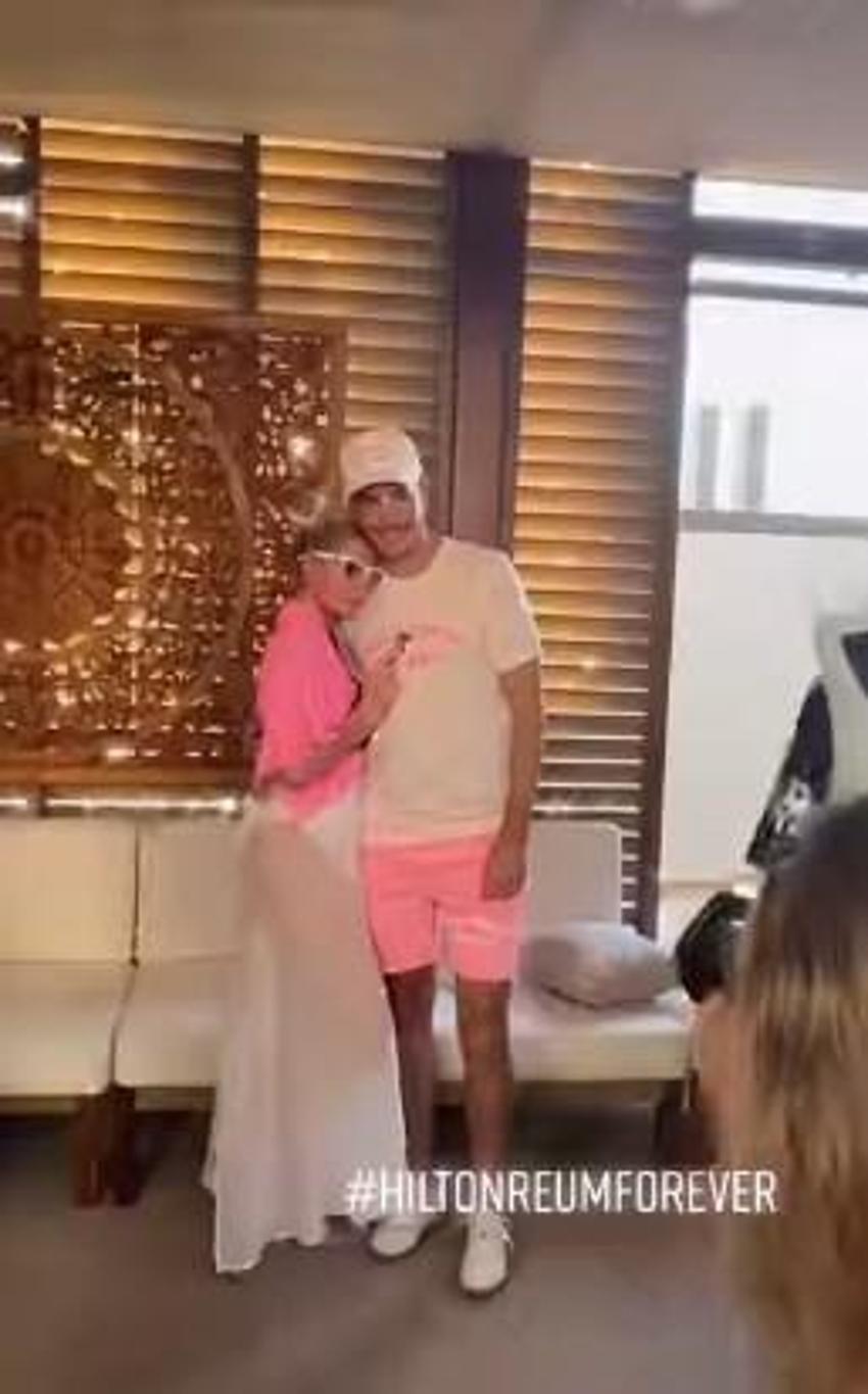 Paris Hilton düğün öncesi istedikleri olay oldu!