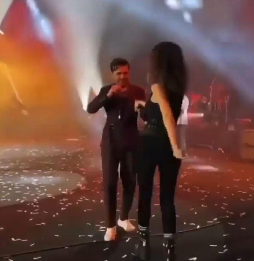 Kenan Doğulu şarkı söylerken Beren Saat sahneye çıktı! Görüntüler olay yarattı